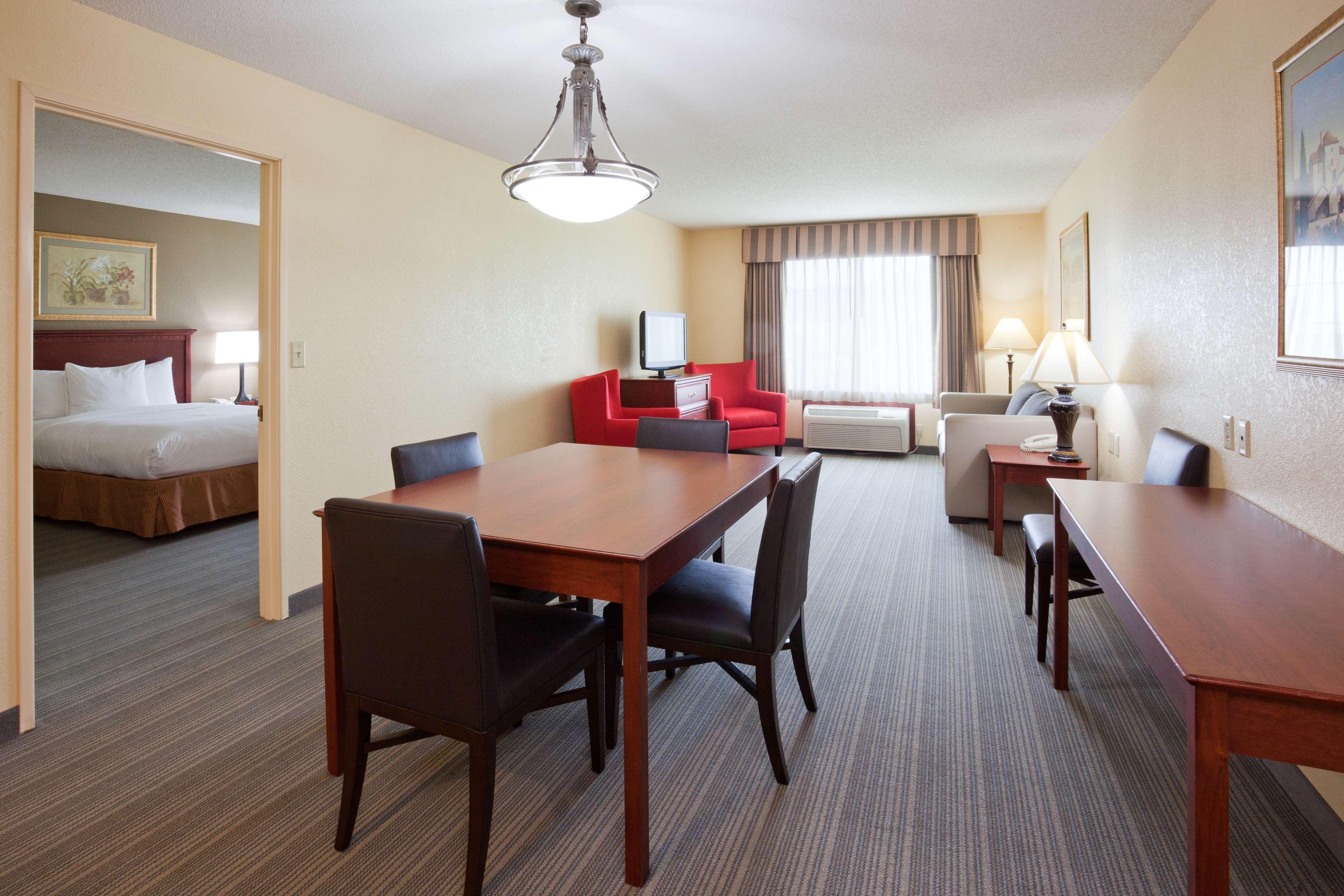 Country Inn & Suites By Radisson, Willmar, Mn Exterior photo